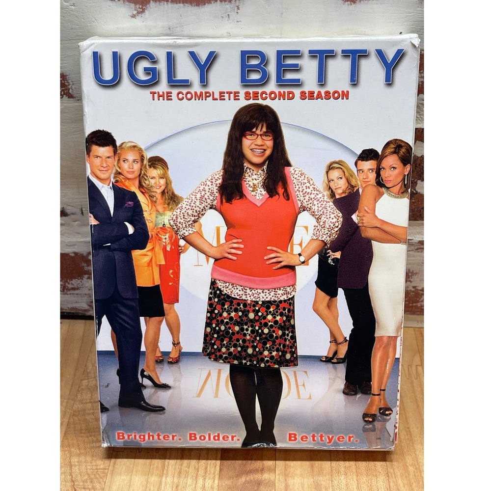 Ugly Betty The Complete Second‎ Season DVD Set PreOwned OOP
